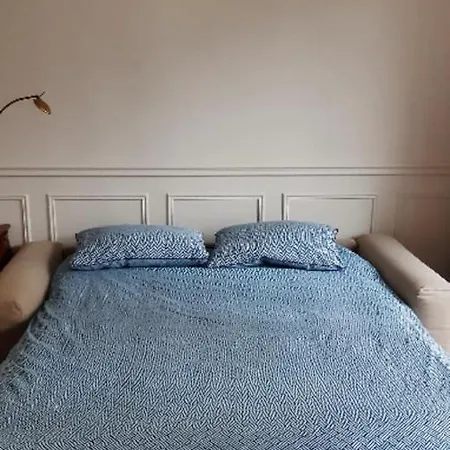 Superb Bright Apt With Cosy Atmosphere